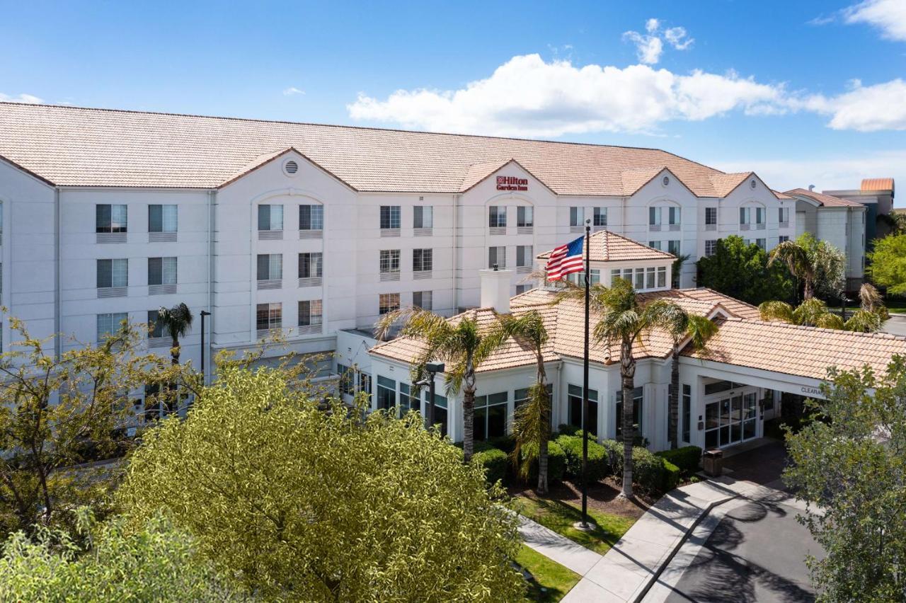 Hilton Garden Inn Bakersfield Eksteriør billede