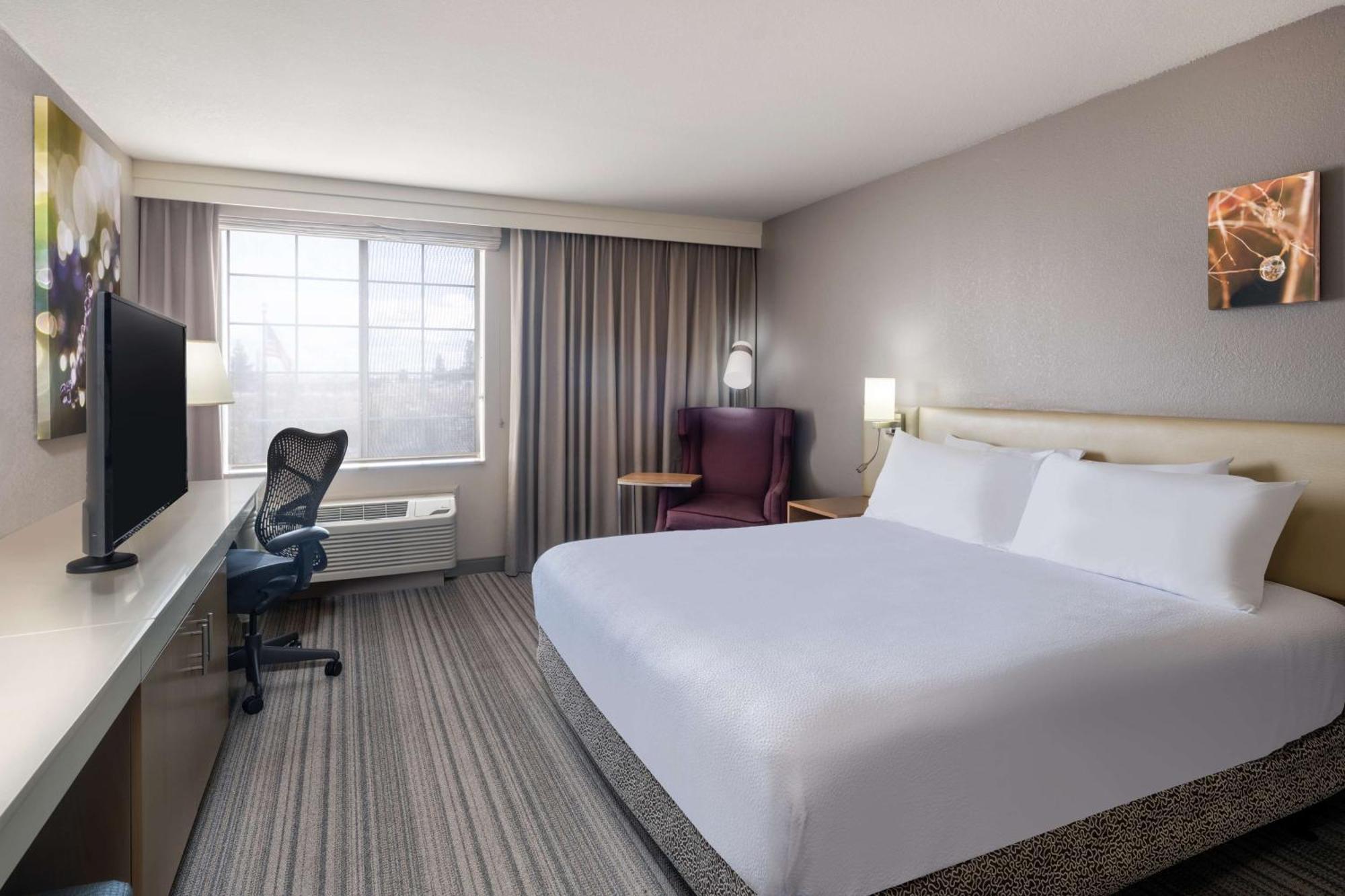 Hilton Garden Inn Bakersfield Eksteriør billede