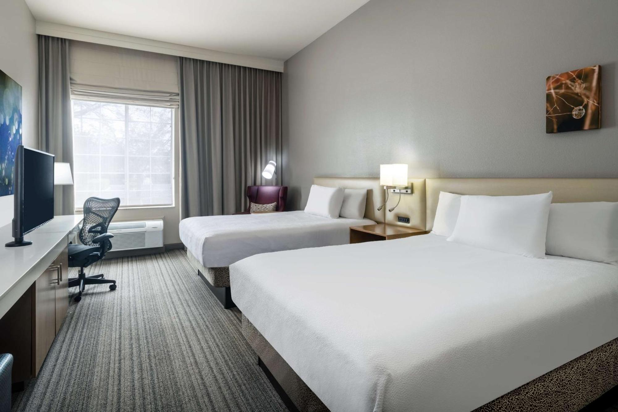 Hilton Garden Inn Bakersfield Eksteriør billede