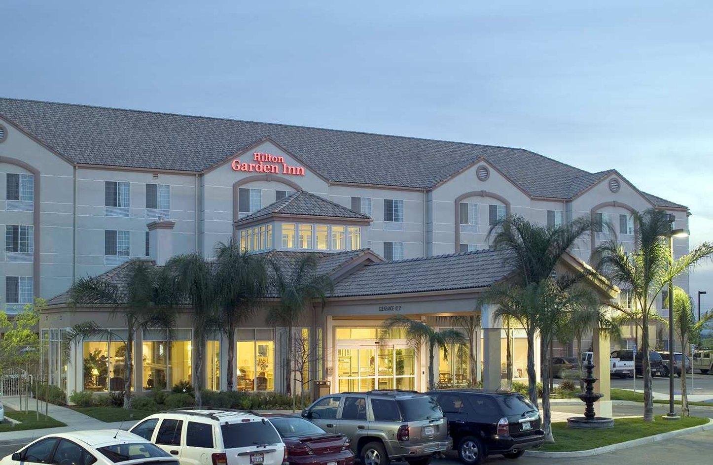 Hilton Garden Inn Bakersfield Eksteriør billede